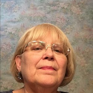 Meet your Posher, Linda